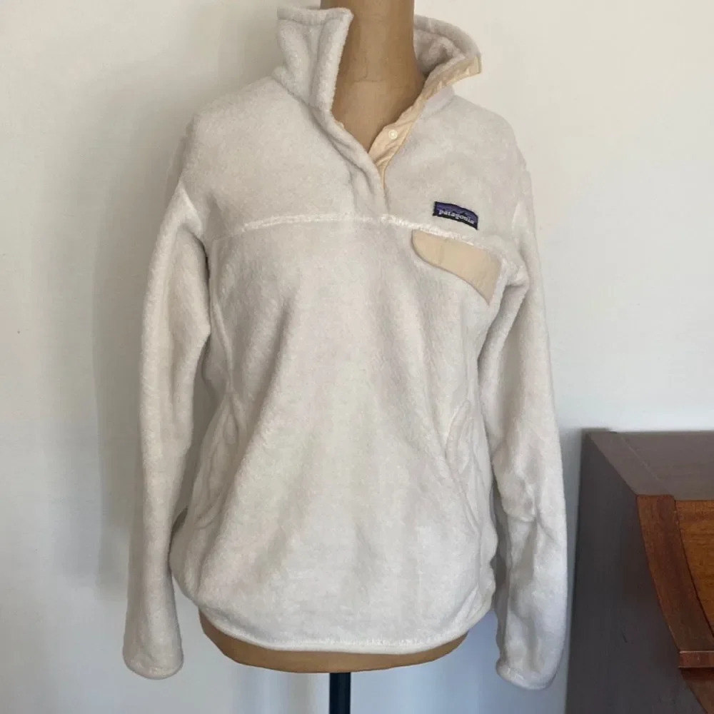 Patagonia Women’s Off White T-Snap Fleece Pullover sz S worn wear good condition
